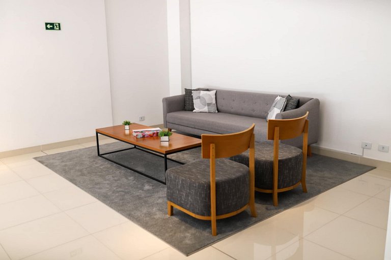 Duplex c/ 2 Suítes + Vaga | Longa Estadia (90+)