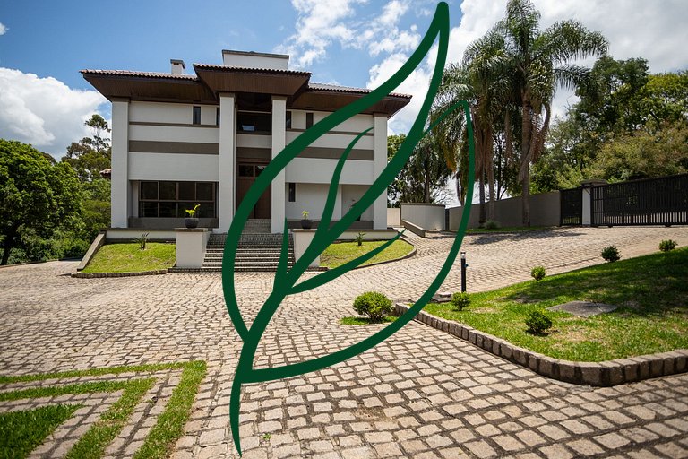 Refúgio de Luxo e Piscina à beira do Passaúna
