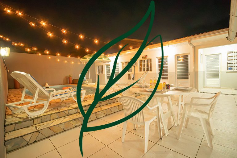 Piscina e Espaço Gourmet | A 50m da Praia
