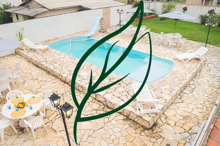 Casa com piscina para grupos em Shangri-lá