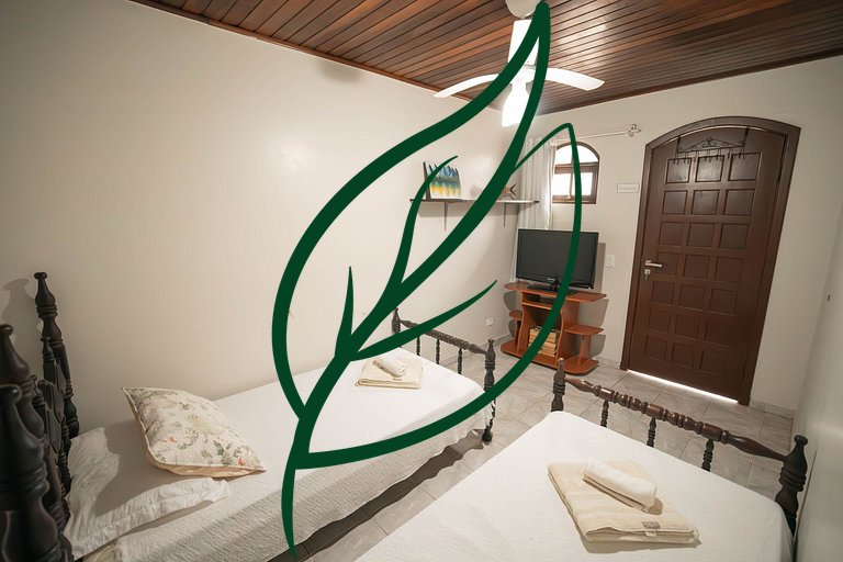 Casa com piscina para grupos em Shangri-lá