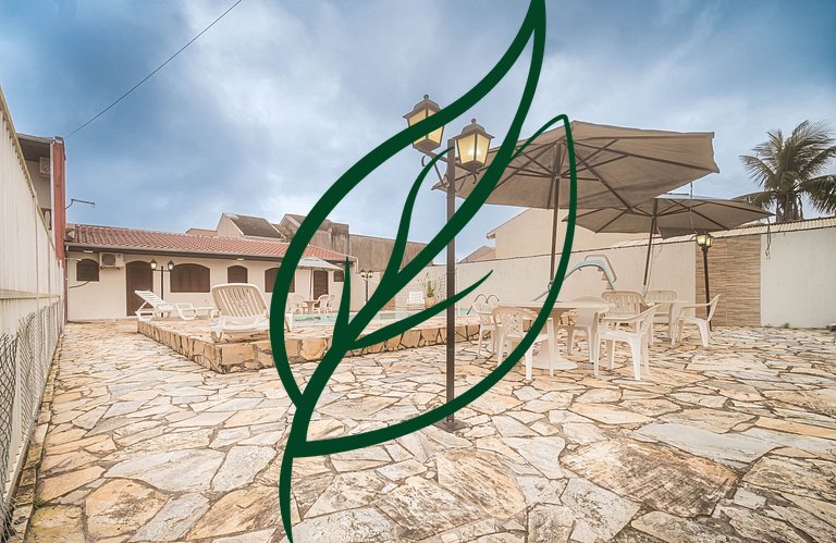 Casa com piscina para grupos em Shangri-lá
