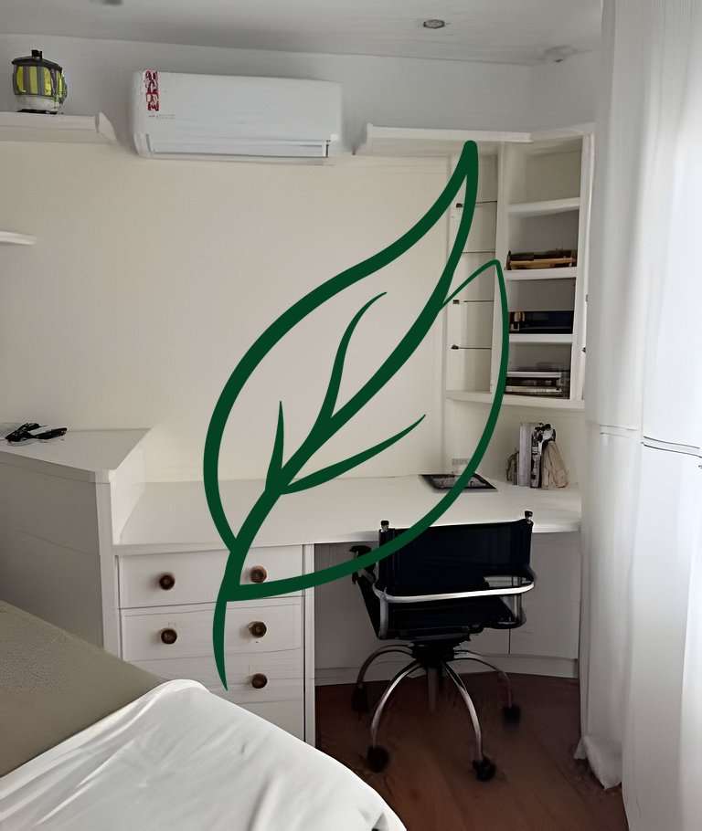 Casa com 3 suítes, hidro e churrasqueira