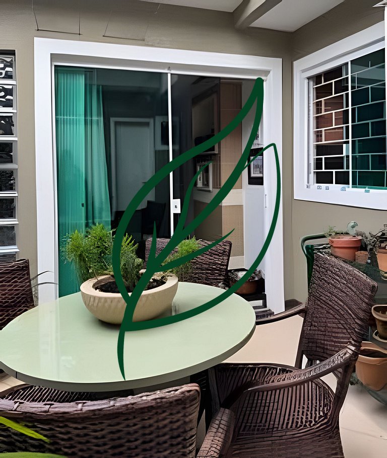 Casa com 3 suítes, hidro e churrasqueira