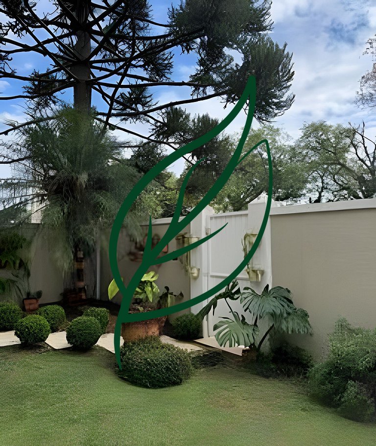 Casa com 3 suítes, hidro e churrasqueira